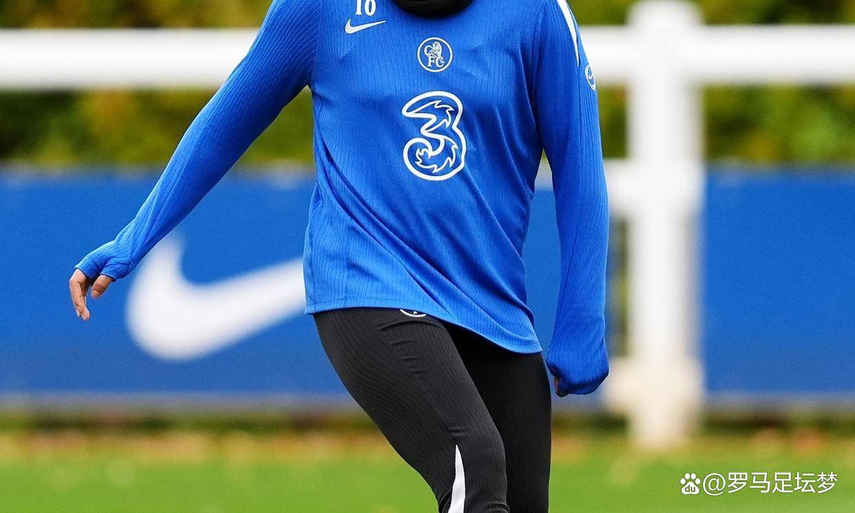 劳伦·詹姆斯：欧洲杯的荣光与切尔西的胜利惯性